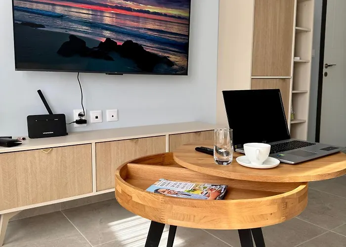 Summer Vibes Апартамент